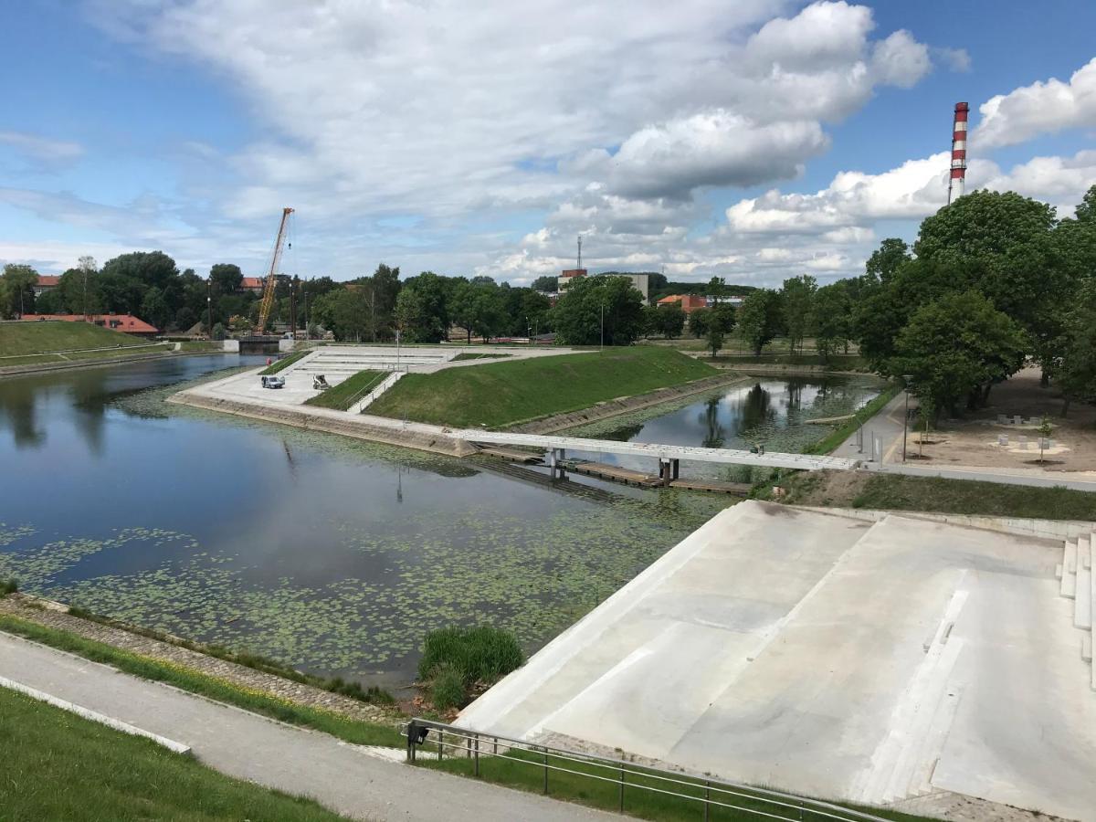 Butas Centre Lägenhet Klaipėda Exteriör bild